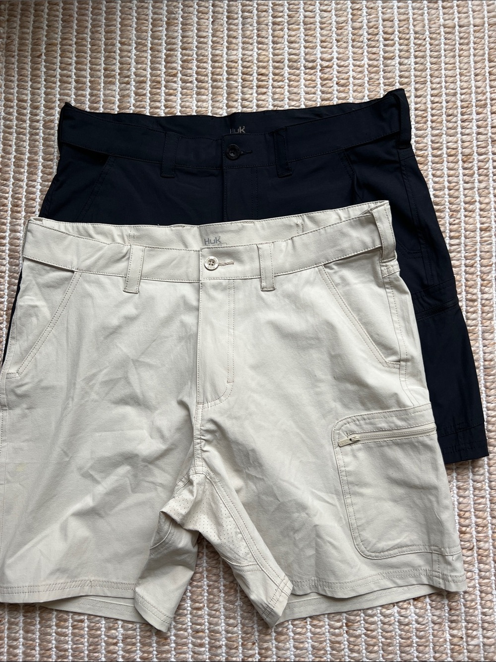 Huk 2 pairs - Beige Khaki & Black Lightweight Shorts Size Large